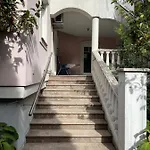 Lejlighed Mbudget I Shower & Sleep I Free Private Parking I Easy Self Check In *