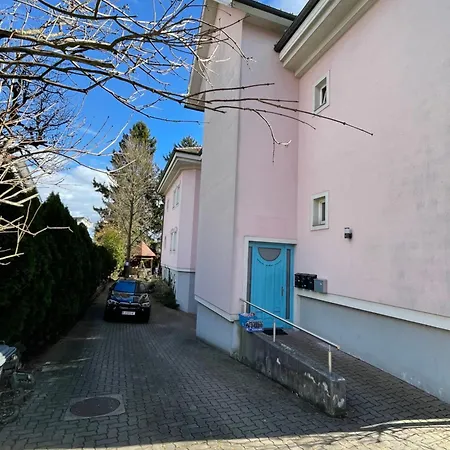 Apartment Mbudget I Free Private Parking I Easy Self Checkin