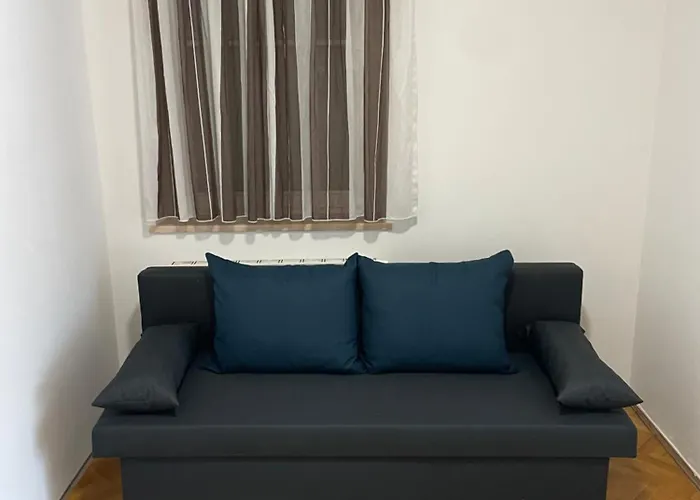 Mbudget I Shower & Sleep I Free Private Parking I Easy Self Check In