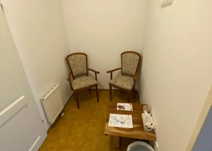 Mbudget I Shower & Sleep I Free Private Parking I Easy Self Check In Γκρατς