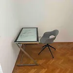 Mbudget I Shower & Sleep I Free Private Parking I Easy Self Check In Apartament Graz