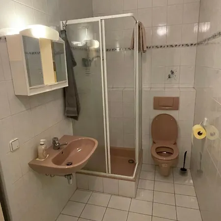 Mbudget I Free Private Parking I Easy Self Check In